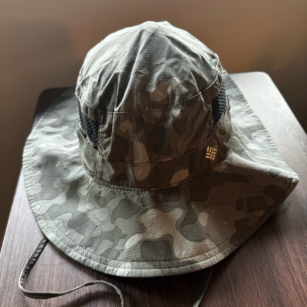 Columbia Gray Camouflage Men's Hat